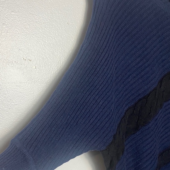 Simply Vera Vera Wang Men's Navy and Black Crewneck Sweater loose style - Picture 2 of 6